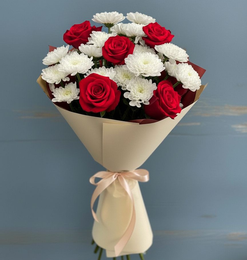 Букет цветов из: Розы и Хризантемы в Кардымово