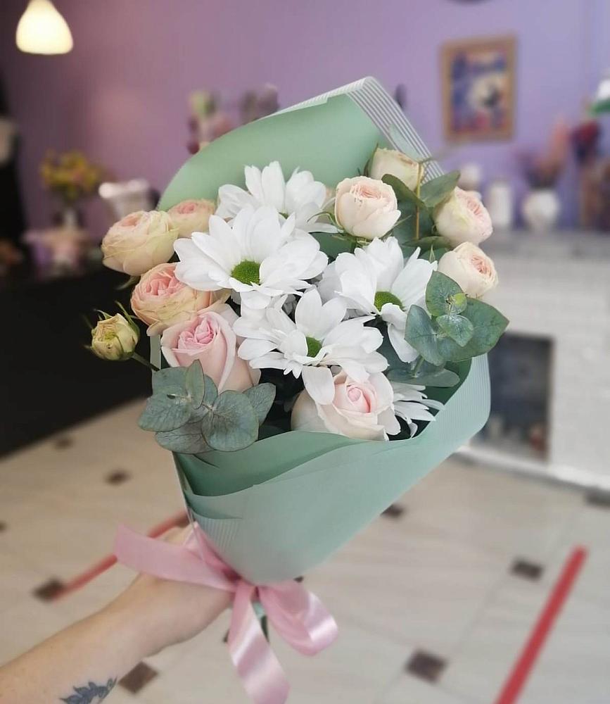 Букет цветов из: Хризантемы и Розы в Кардымово