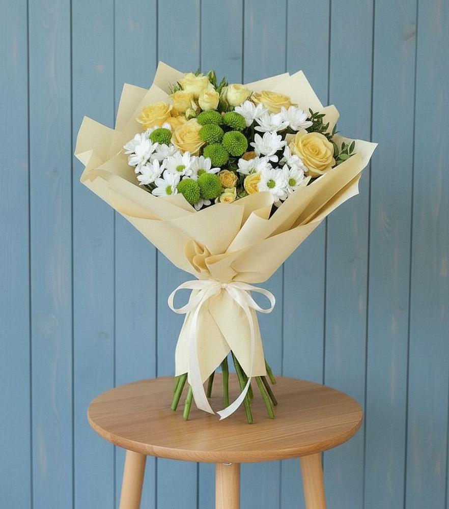 Букет цветов из: Хризантемы и Розы в Кардымово