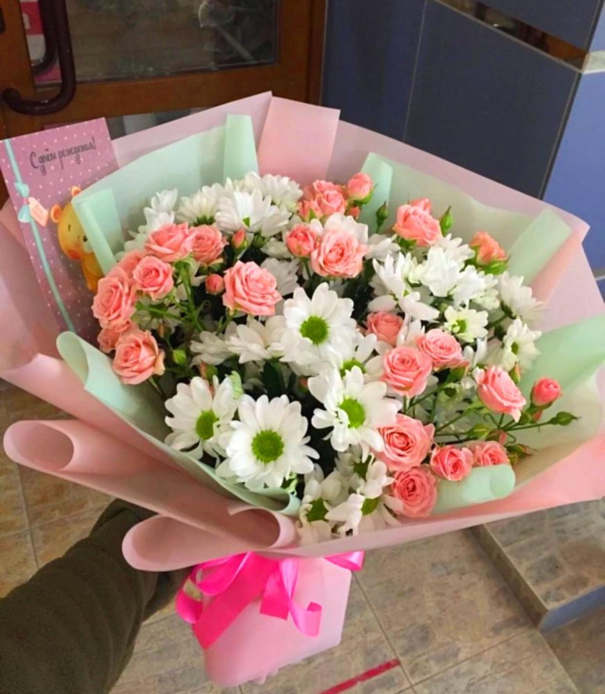 Букет цветов из: Розы и Хризантемы в Кардымово