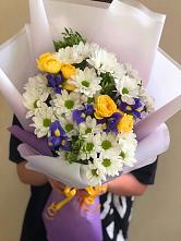 Букет цветов из:  Ирисы, Хризантемы и Розы #REPLACE_PRED# Кардымово