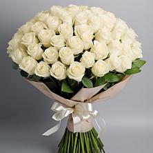 Букет 101 беля роза Белоснежка в Кардымово