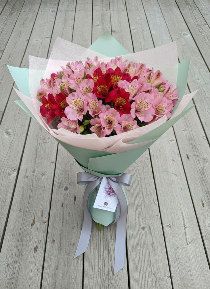 Букет цветов из: Альстромерии в Кардымово