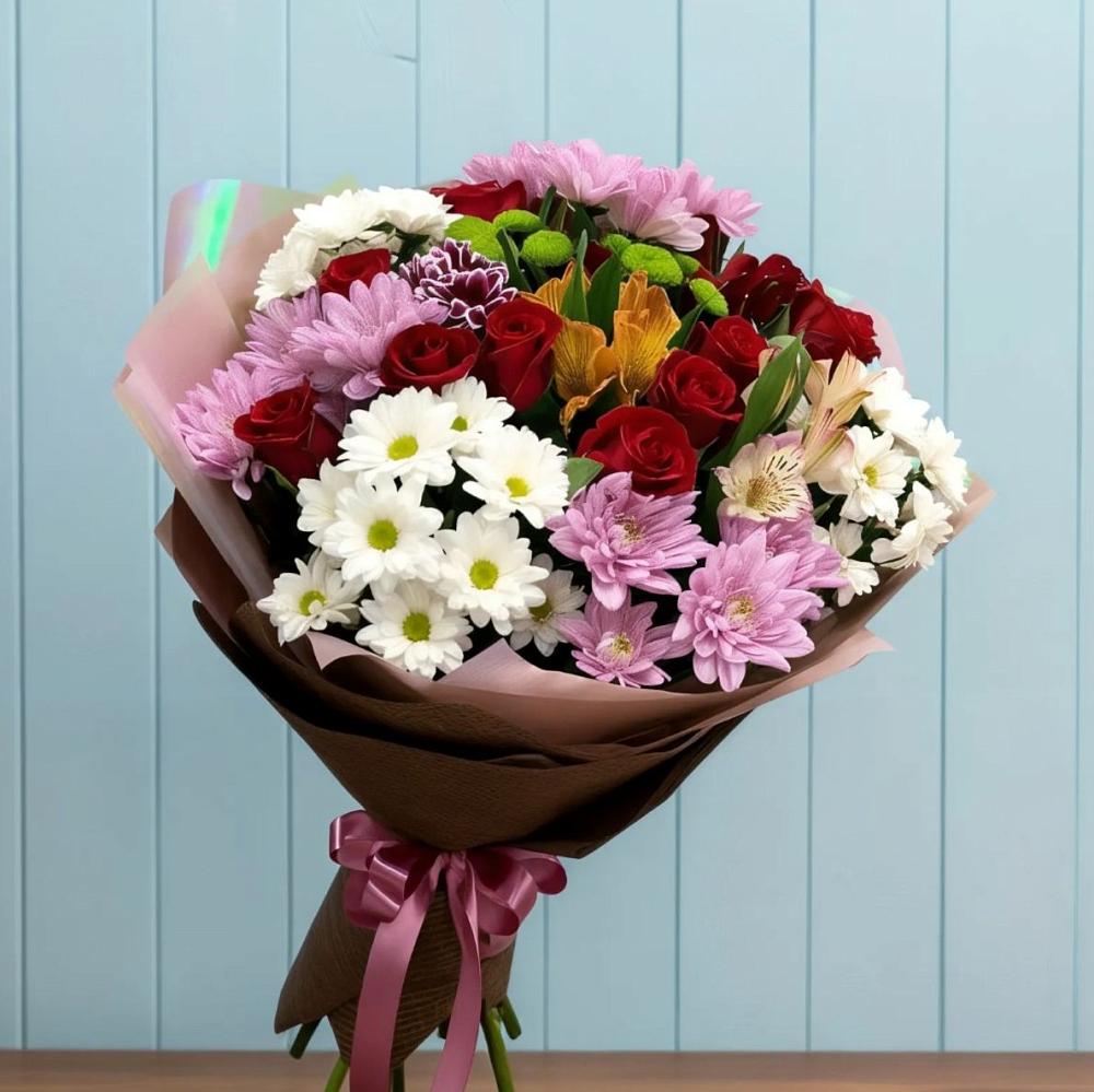 Букет цветов из: Розы, Хризантемы и Альстромерии в Кардымово