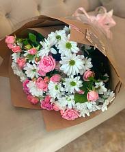 Букет цветов из:  Розы и Хризантемы в Кардымово