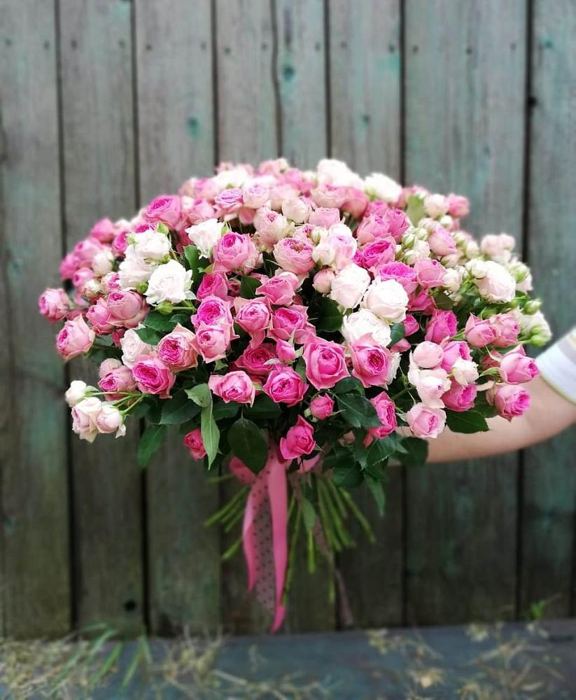 Букет Розовые кустовые розы Натали и Лав Лидия в Кардымово