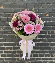 Букет цветов из:  Герберы и Хризантемы в Кардымово