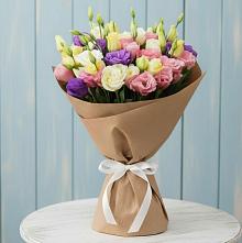 Букет цветов из:  Лизиантусы в Кардымово